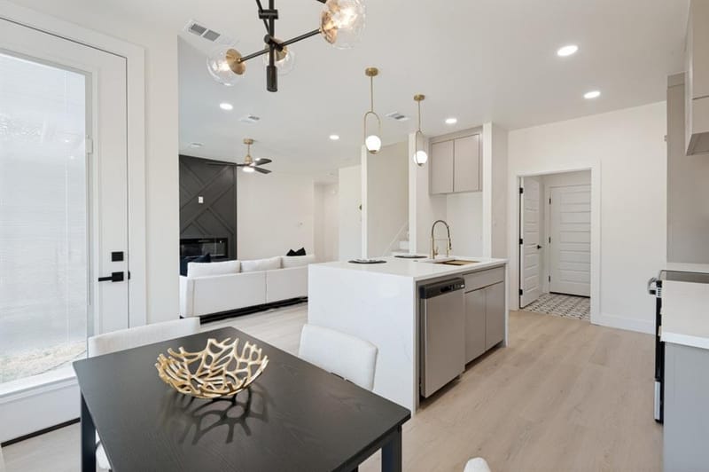1626 Bannock Avenue, Dallas TX 75215 - Photo 9