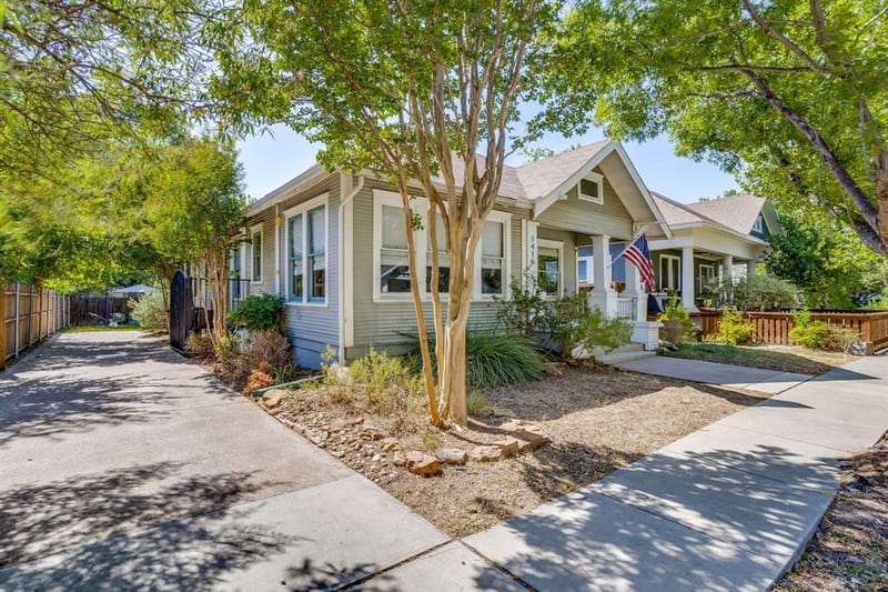 1416 S Henderson Street, Fort Worth TX 76104 - Photo 2