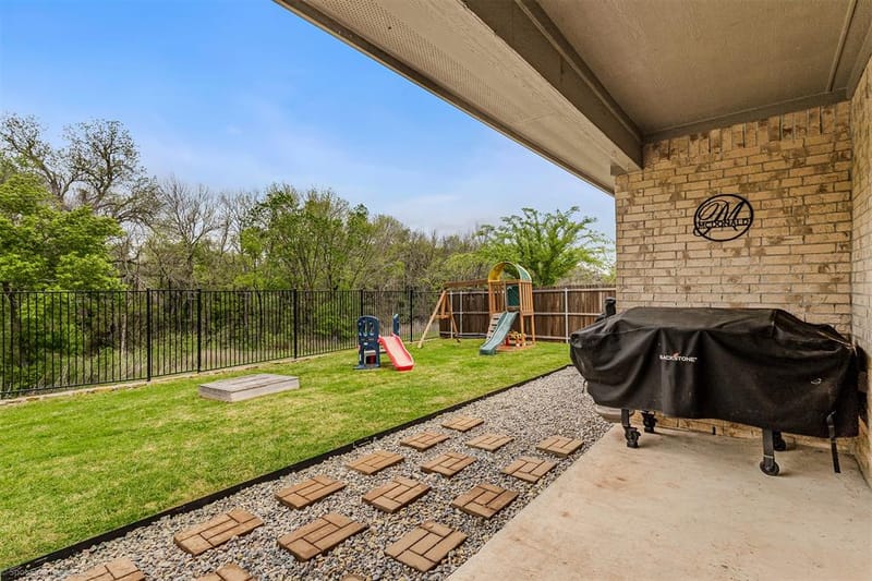 485 W Autumn Hill Bluff, Lavon TX 75166 - Photo 33
