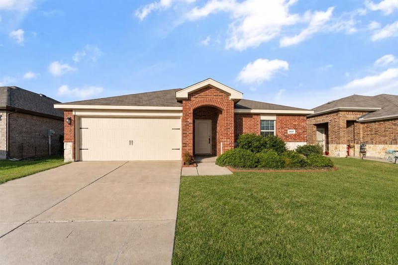 2427 Karnack Drive, Forney TX 75126