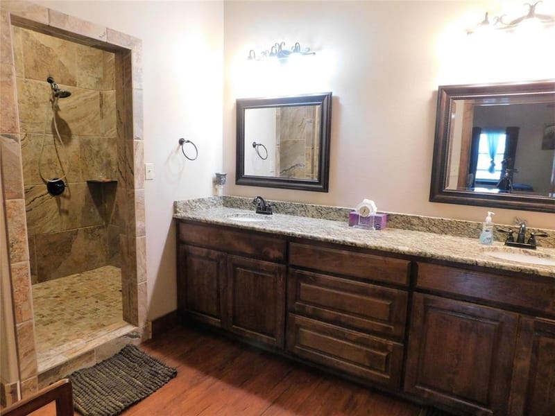 7032 Fm 1567, Lone Oak TX 75453 - Photo 17