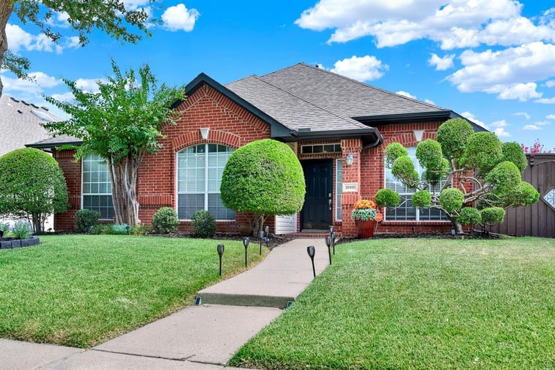 10410 Hunter Run, Frisco TX 75035 - Photo 2