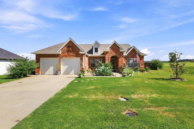 212 Autry Boulevard, Gunter TX 75058