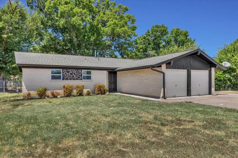 5205 Cloyce Court, North Richland Hills TX 76180