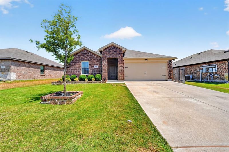 713 SADDLE HORN, Royse City TX 75189