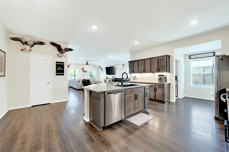 713 SADDLE HORN, Royse City TX 75189 - Photo 4