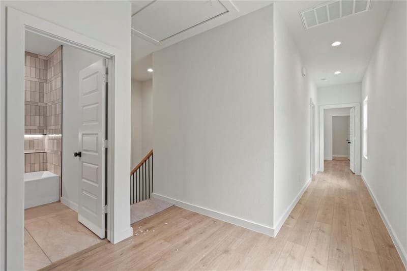 406 Bobbie Street, Dallas TX 75203 - Photo 3
