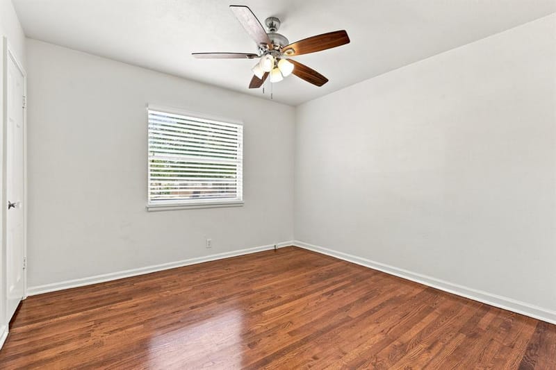 2759 Avon Street, Dallas TX 75211 - Photo 12