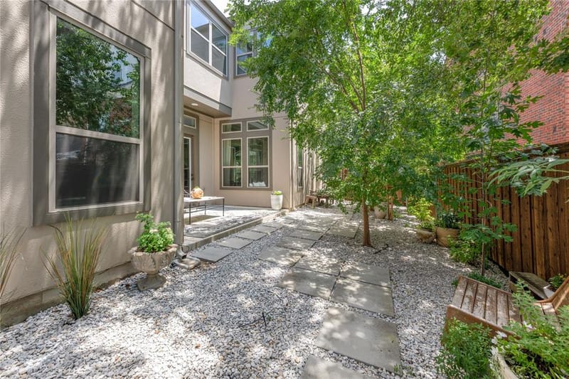 3702 Red Leaf Lane, Dallas TX 75209 - Photo 18
