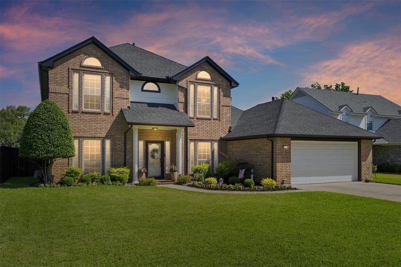 3310 Moss Creek Drive, Grapevine TX 76051 - Photo 11