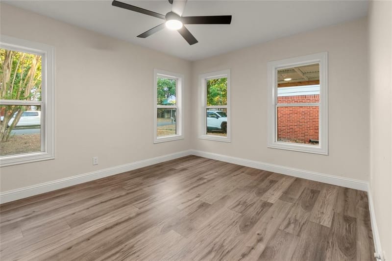 729 Thersa Drive, River Oaks TX 76114 - Photo 18