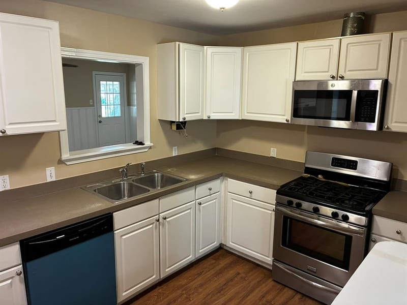 319 E Holley Street, Mesquite TX 75149 - Photo 9