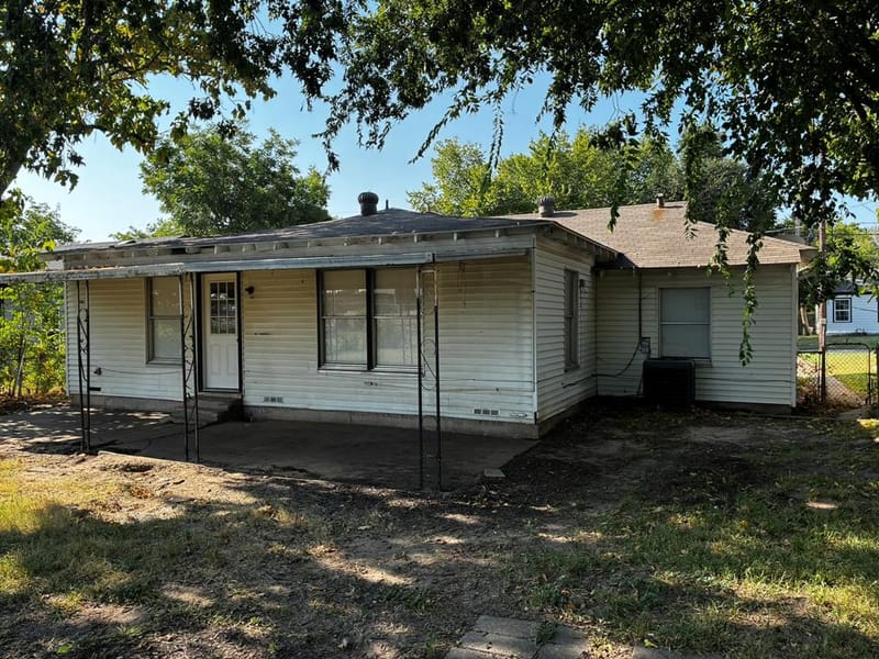 319 E Holley Street, Mesquite TX 75149 - Photo 30