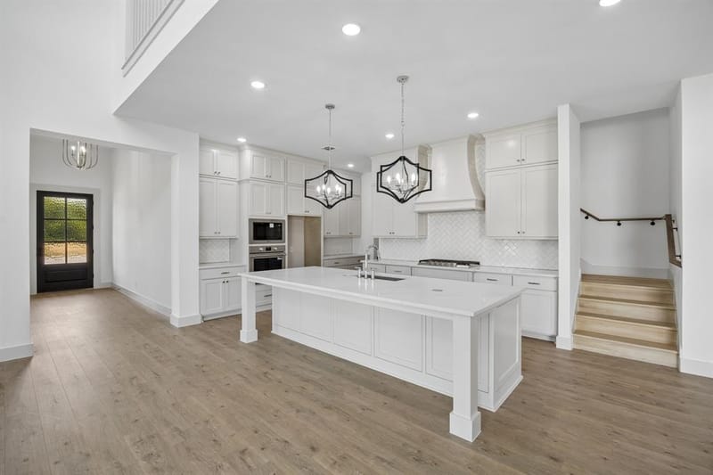 9030 Lakeside Drive, Fort Worth TX 76179 - Photo 12