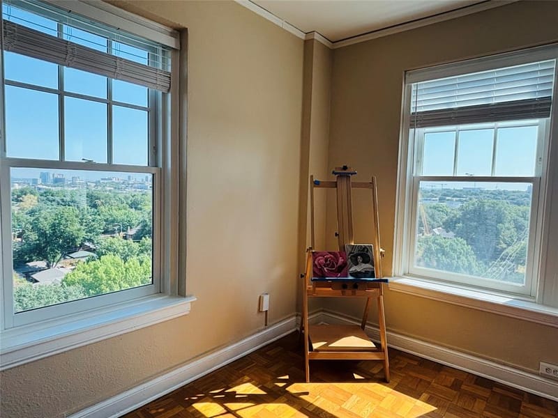 2306 Park Place Avenue # 10C, Fort Worth TX 76110 - Photo 24
