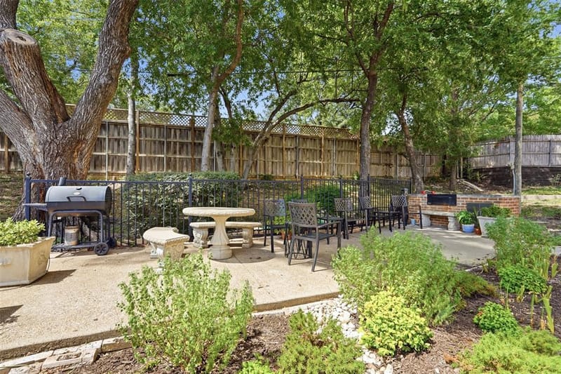 2306 Park Place Avenue # 10C, Fort Worth TX 76110 - Photo 34