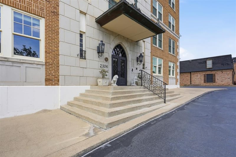 2306 Park Place Avenue # 10C, Fort Worth TX 76110 - Photo 4