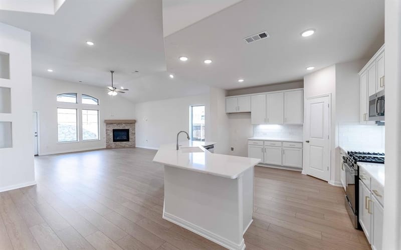 1415 Florence, Celina TX 75009 - Photo 4
