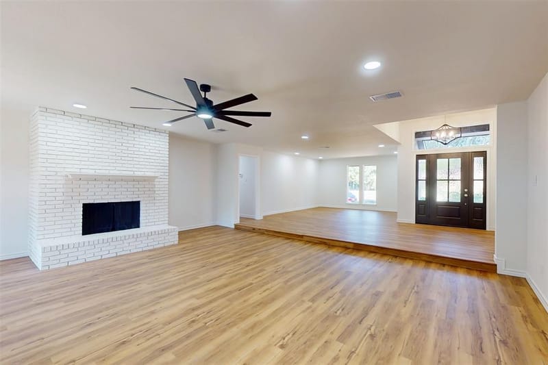6851 Shorecrest Court, Fort Worth TX 76132 - Photo 11