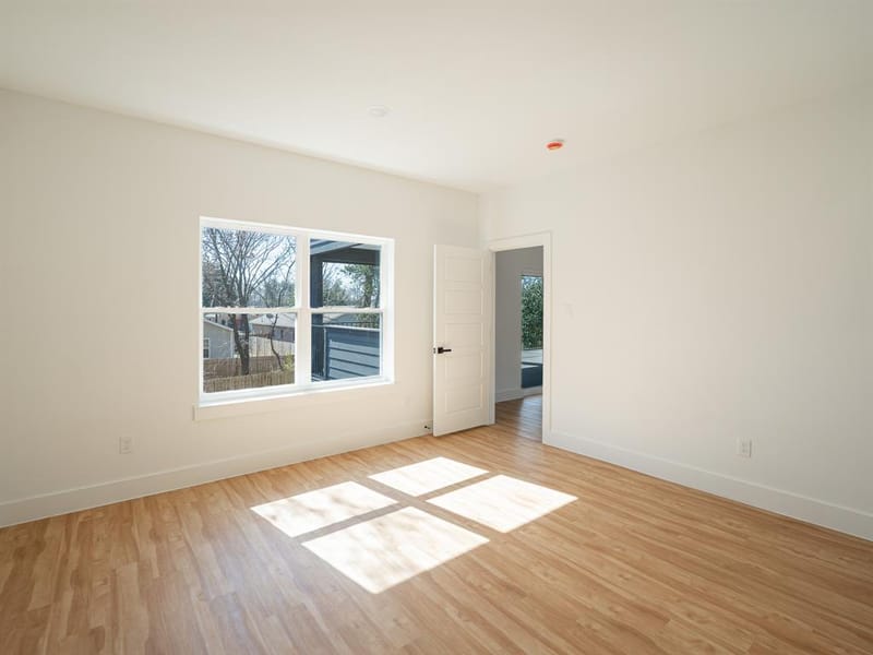 2706 Valentine Street, Dallas TX 75215 - Photo 23
