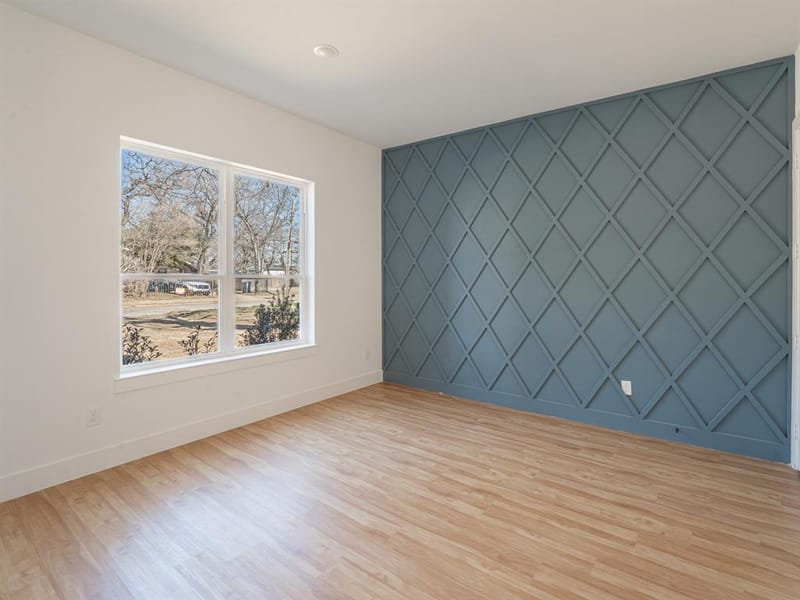 2706 Valentine Street, Dallas TX 75215 - Photo 12