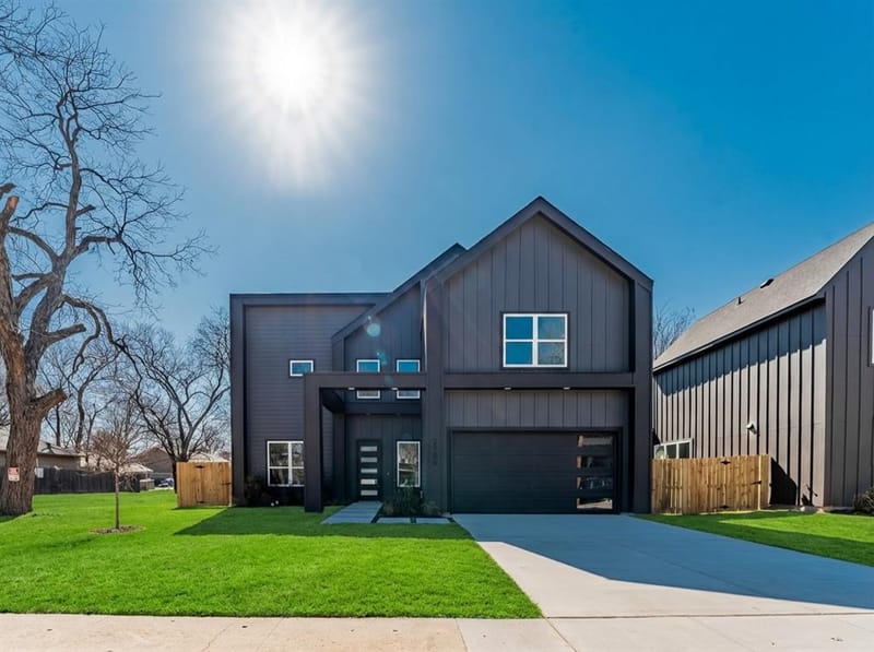 2706 Valentine Street, Dallas TX 75215