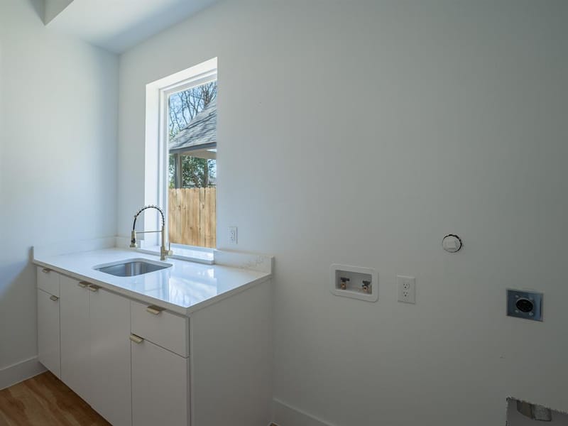 2706 Valentine Street, Dallas TX 75215 - Photo 20