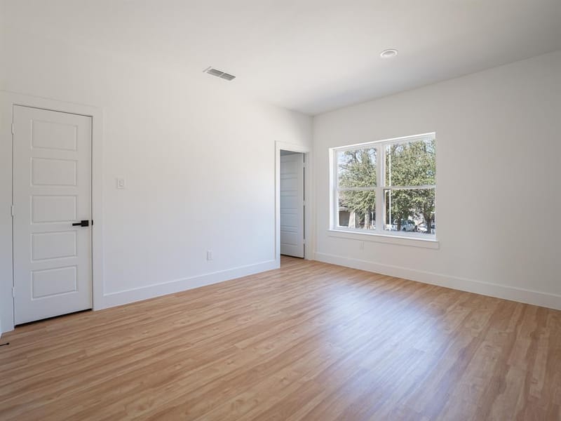 2706 Valentine Street, Dallas TX 75215 - Photo 9