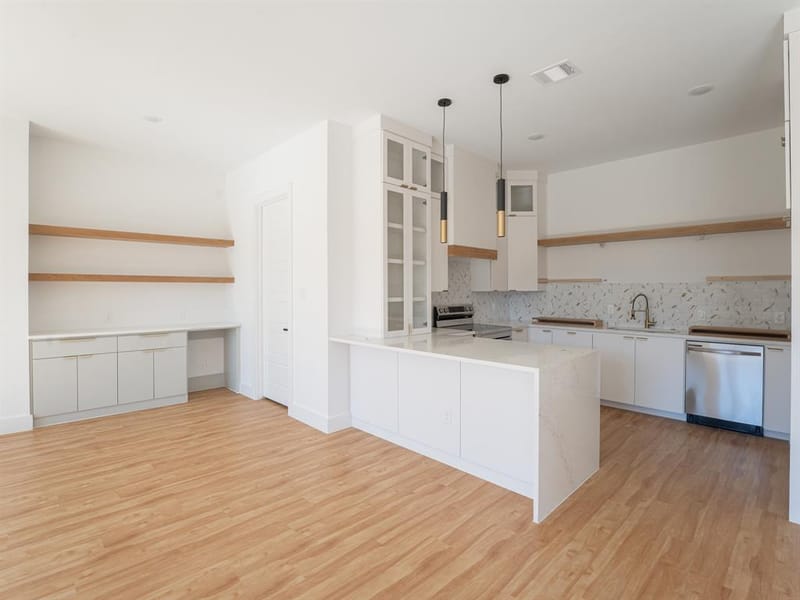 2706 Valentine Street, Dallas TX 75215 - Photo 14