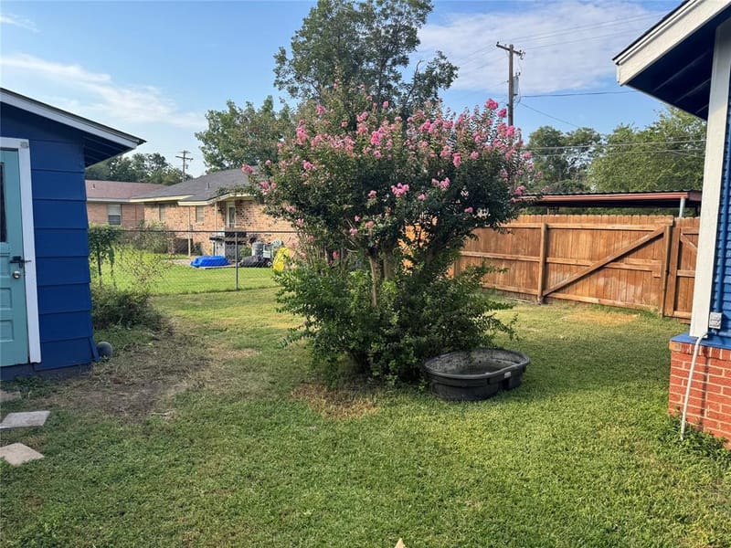 655 N Race Street, Stephenville TX 76401 - Photo 12