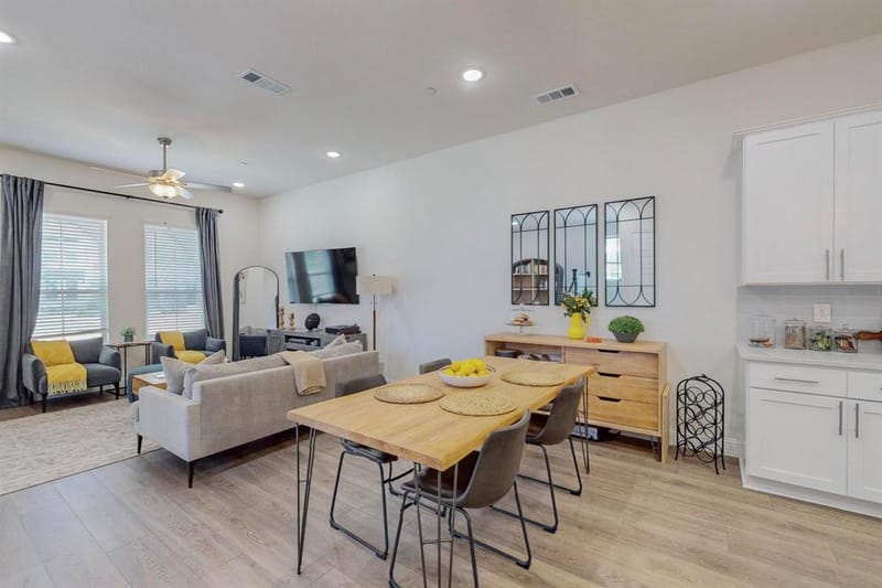 12977 Wymeth Drive, Farmers Branch TX 75234 - Photo 8