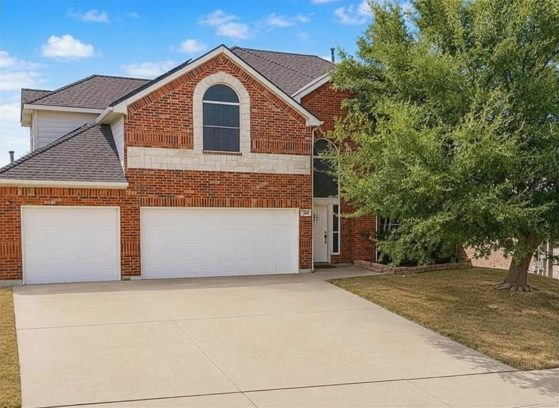 7129 Sundance Lane, Fort Worth TX 76179 - Photo 3