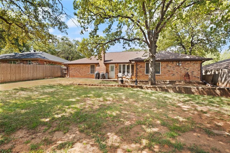 5710 Valley Ridge Court, Arlington TX 76017 - Photo 25
