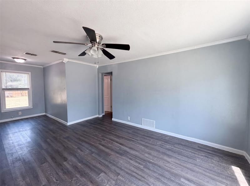 1012 Turner Street, Cleburne TX 76033 - Photo 6