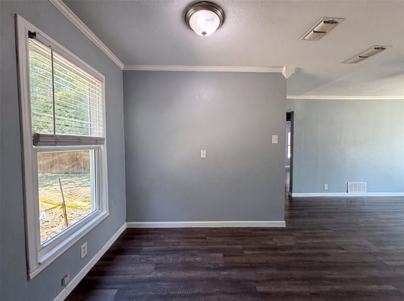 1012 Turner Street, Cleburne TX 76033 - Photo 8
