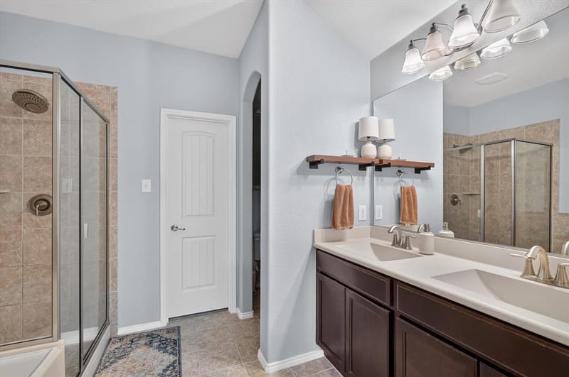 11820 Champion Creek Drive, Frisco TX 75036 - Photo 21