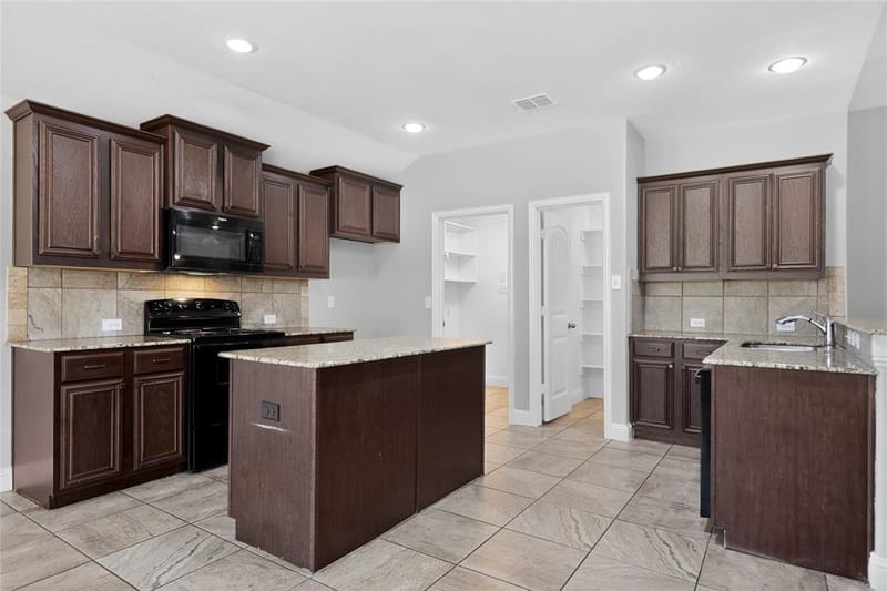 7526 Park Avenue, Forest Hill TX 76140 - Photo 13