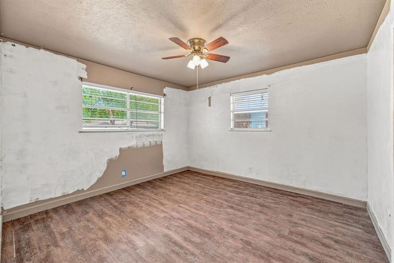 905 Meadowlark Lane, Stephenville TX 76401 - Photo 17