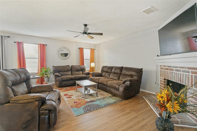 3925 Stonewick Court, Fort Worth TX 76123 - Photo 5