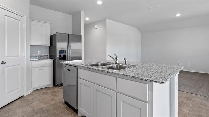 2001 FALLSTON Drive, Fort Worth TX 76108 - Photo 6