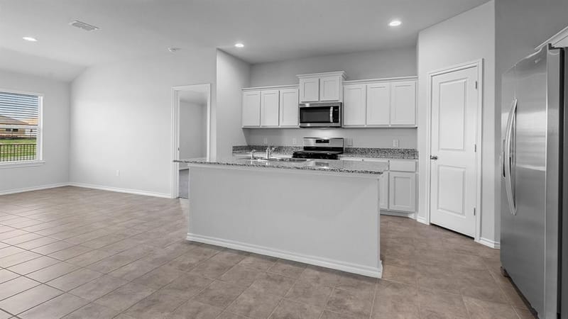 2001 FALLSTON Drive, Fort Worth TX 76108 - Photo 4