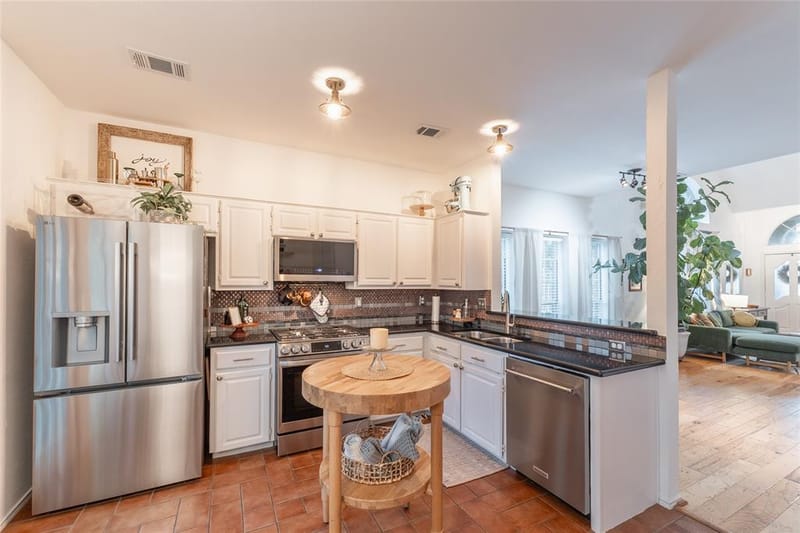 3001 Brookshire Drive, Plano TX 75075 - Photo 9