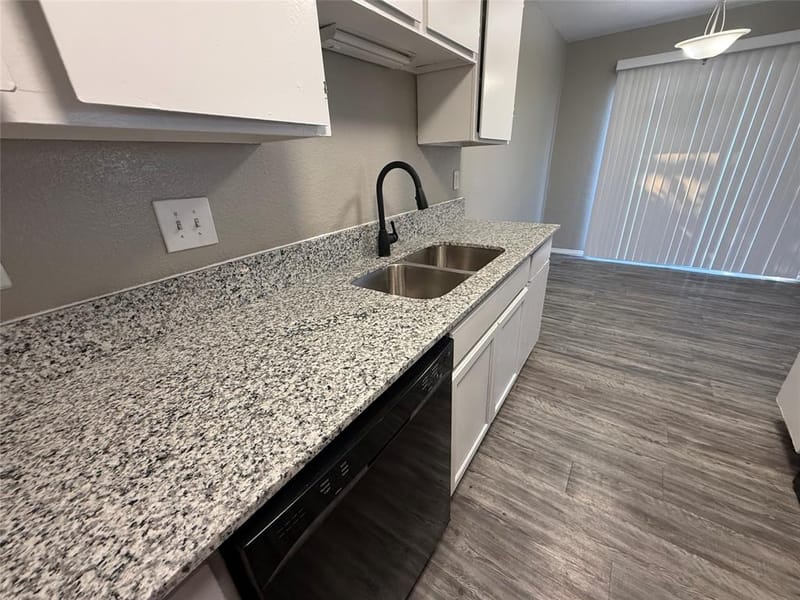 1122 Millview # 2704, Arlington TX 76012 - Photo 6