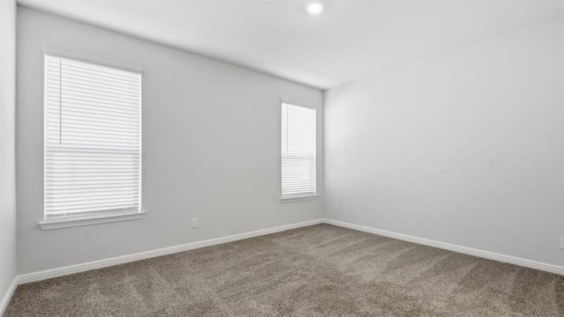 908 PARKVIEW Drive, Cleburne TX 76031 - Photo 9
