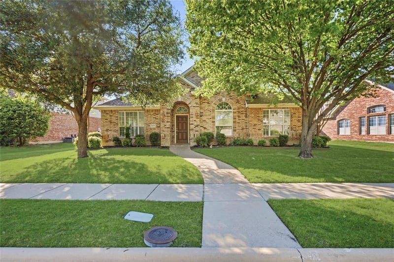 1009 Muir Woods Drive, Allen TX 75002