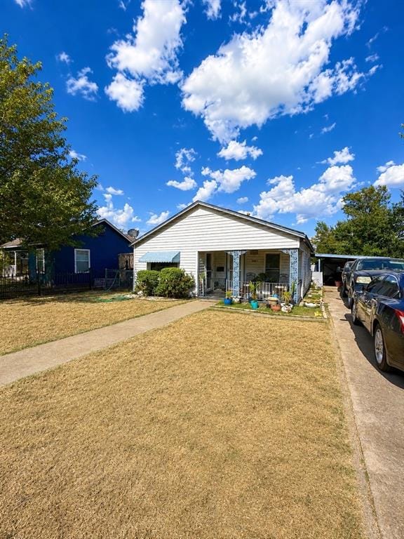 2118 Roosevelt Avenue, Fort Worth TX 76164 - Photo 2