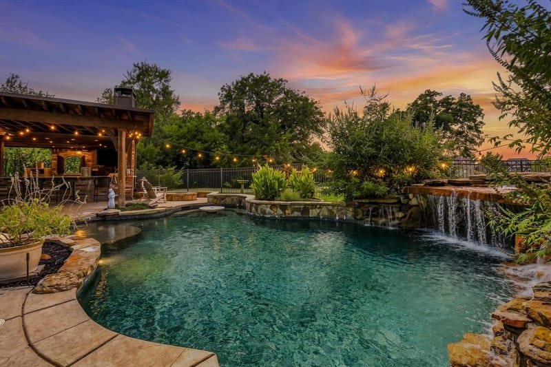 8571 Navisota Drive, Lantana TX 76226 - Photo 2