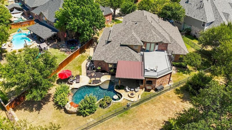 8571 Navisota Drive, Lantana TX 76226 - Photo 5