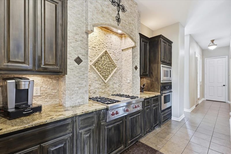 8571 Navisota Drive, Lantana TX 76226 - Photo 20