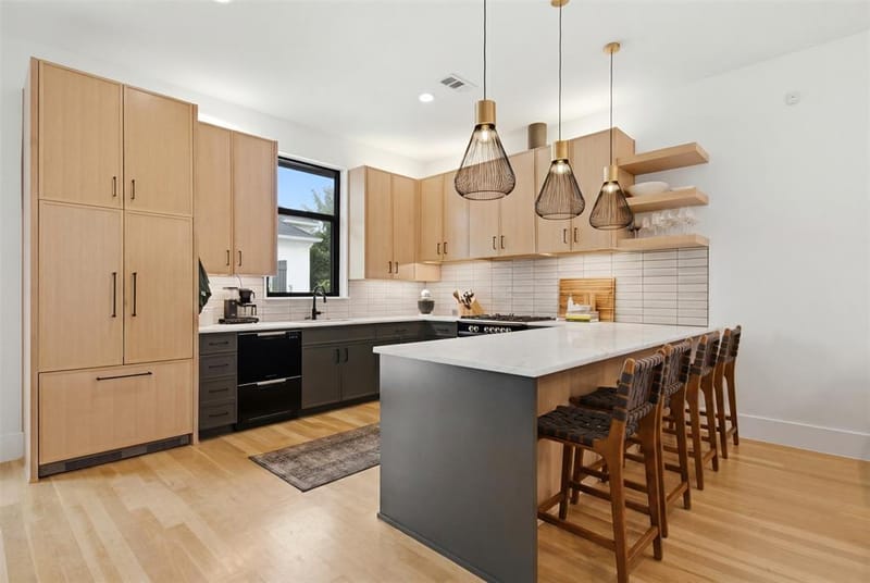 3541 Kalterra, Dallas TX 75219